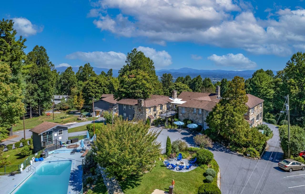 Echo Mountain Inn เฮนเดอร์สันวิลล์ ภายนอก รูปภาพ